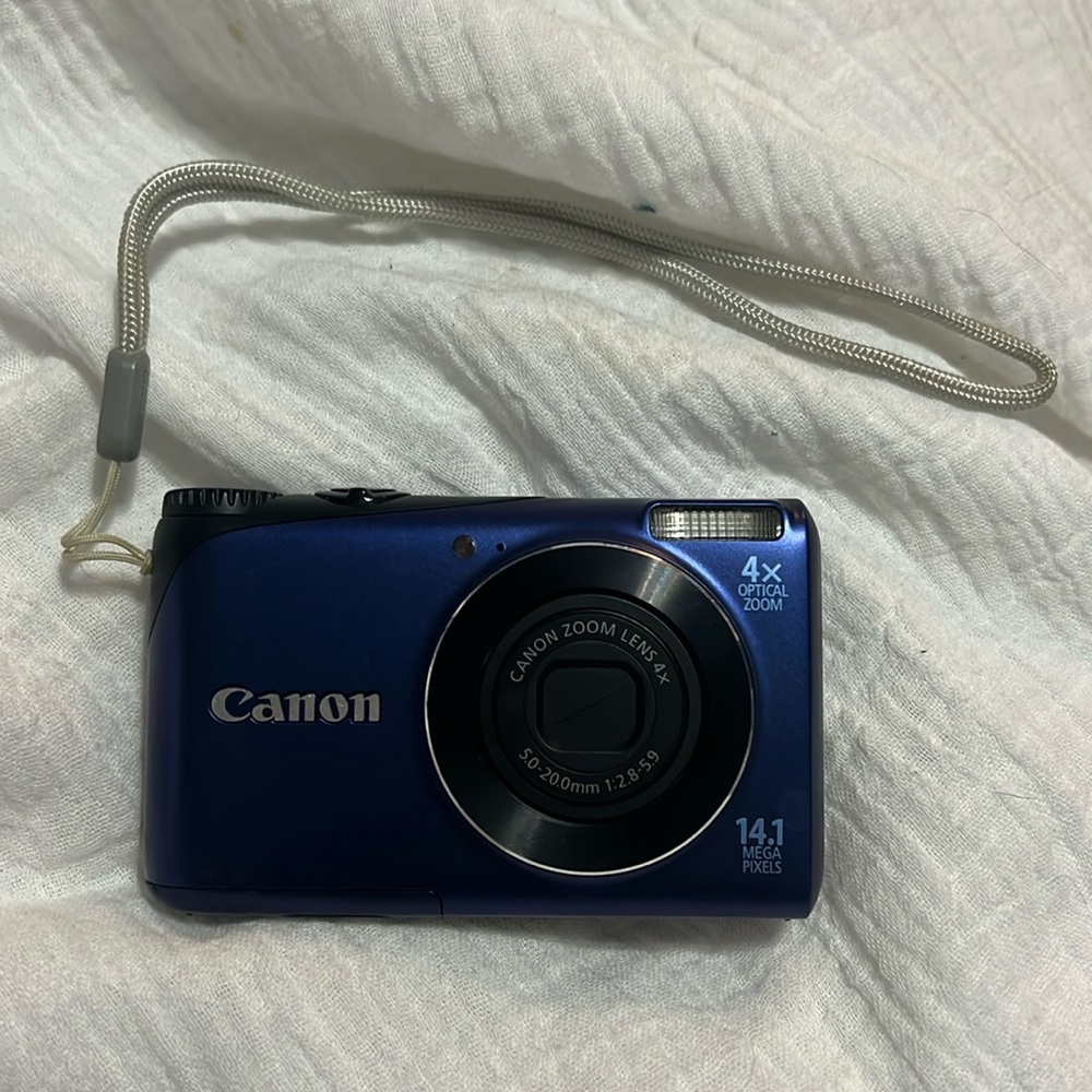 Canon PowerShot A2200 Digital Camera